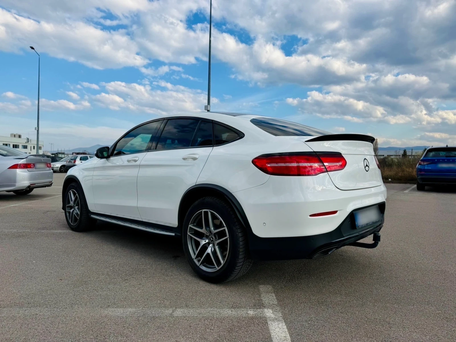 Mercedes-Benz GLC 220 Coupe, снимка 5 - Автомобили и джипове - 55483131