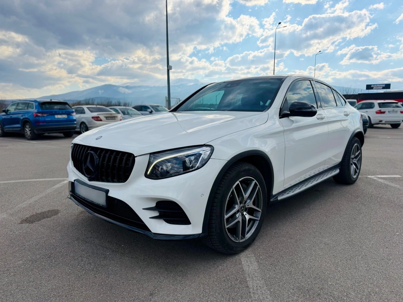 Mercedes-Benz GLC 220 Coupe, снимка 3 - Автомобили и джипове - 55483131