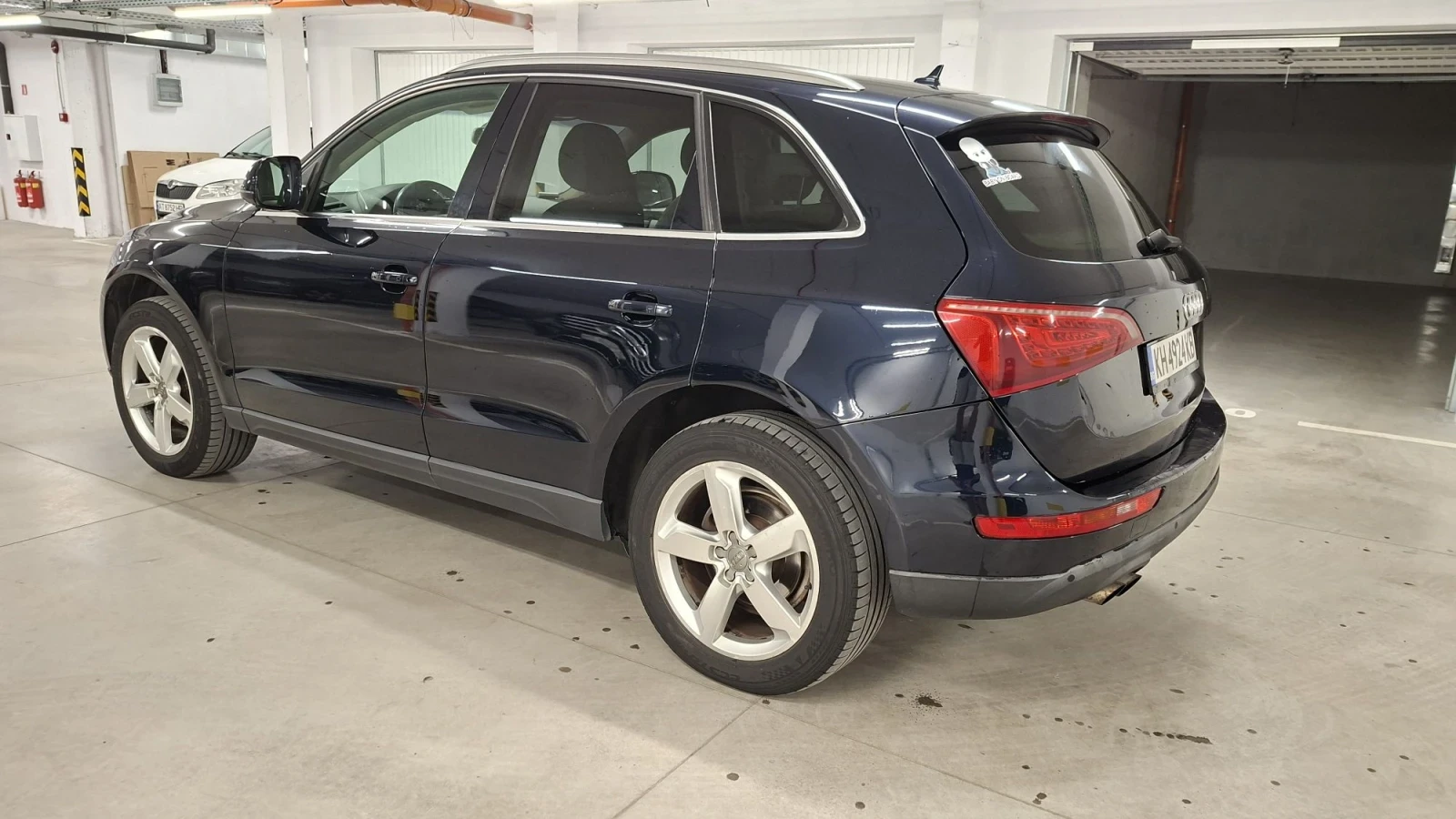 Audi Q5 2.0 TDI, снимка 5 - Автомобили и джипове - 55774306