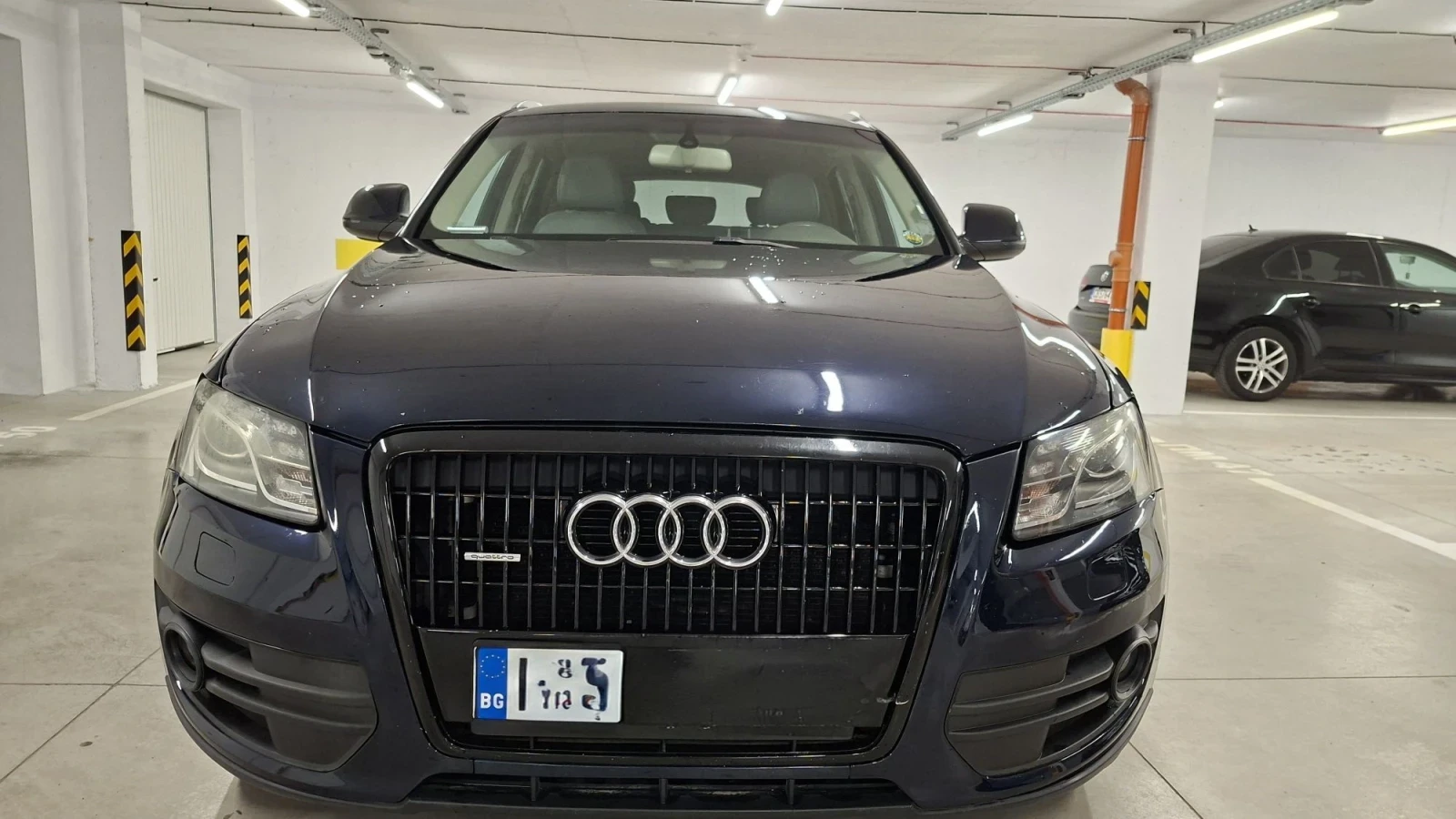 Audi Q5 2.0 TDI, снимка 2 - Автомобили и джипове - 55774306