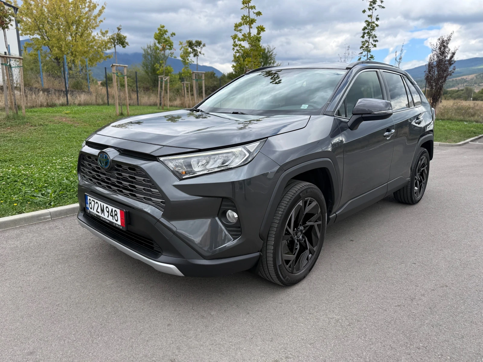 Toyota Rav4 Гаранция от Toyota, hybrid, , снимка 3 - Автомобили и джипове - 56244954