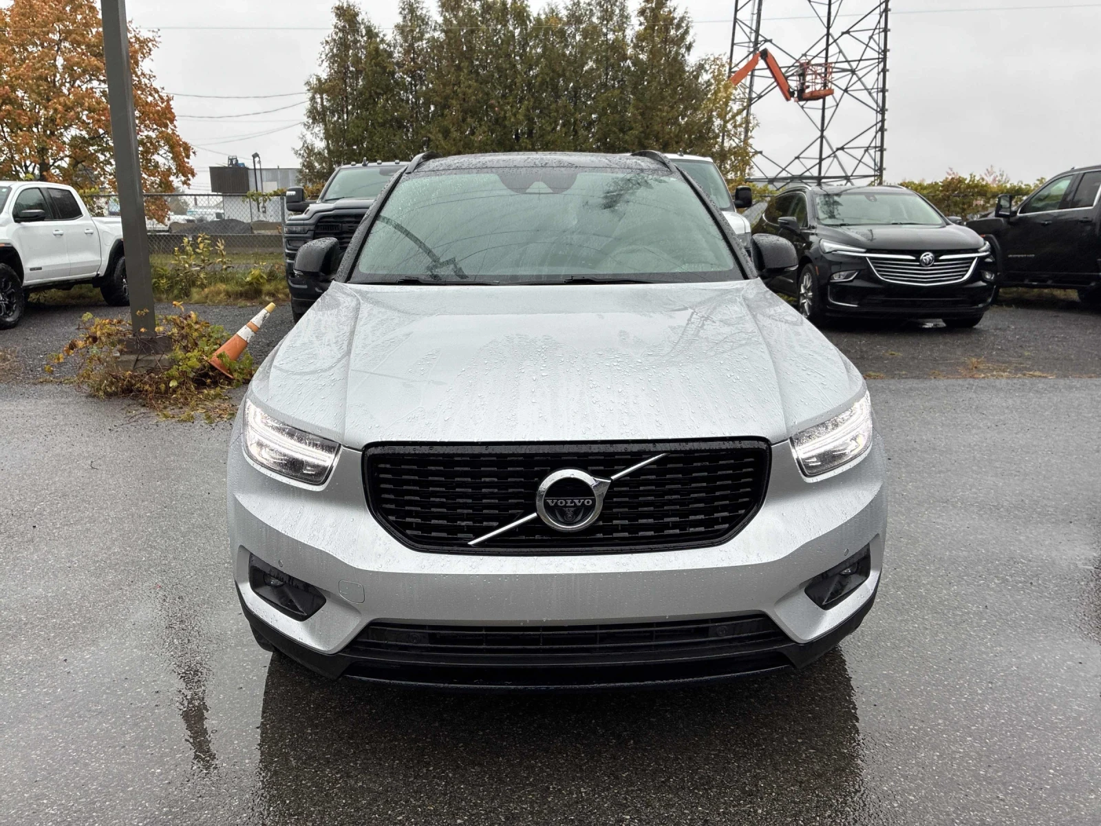 Volvo XC40 R-Design* 360* �������* �������* Keyless* 4�4* 2�� | Mobile.bg � ����������� 2