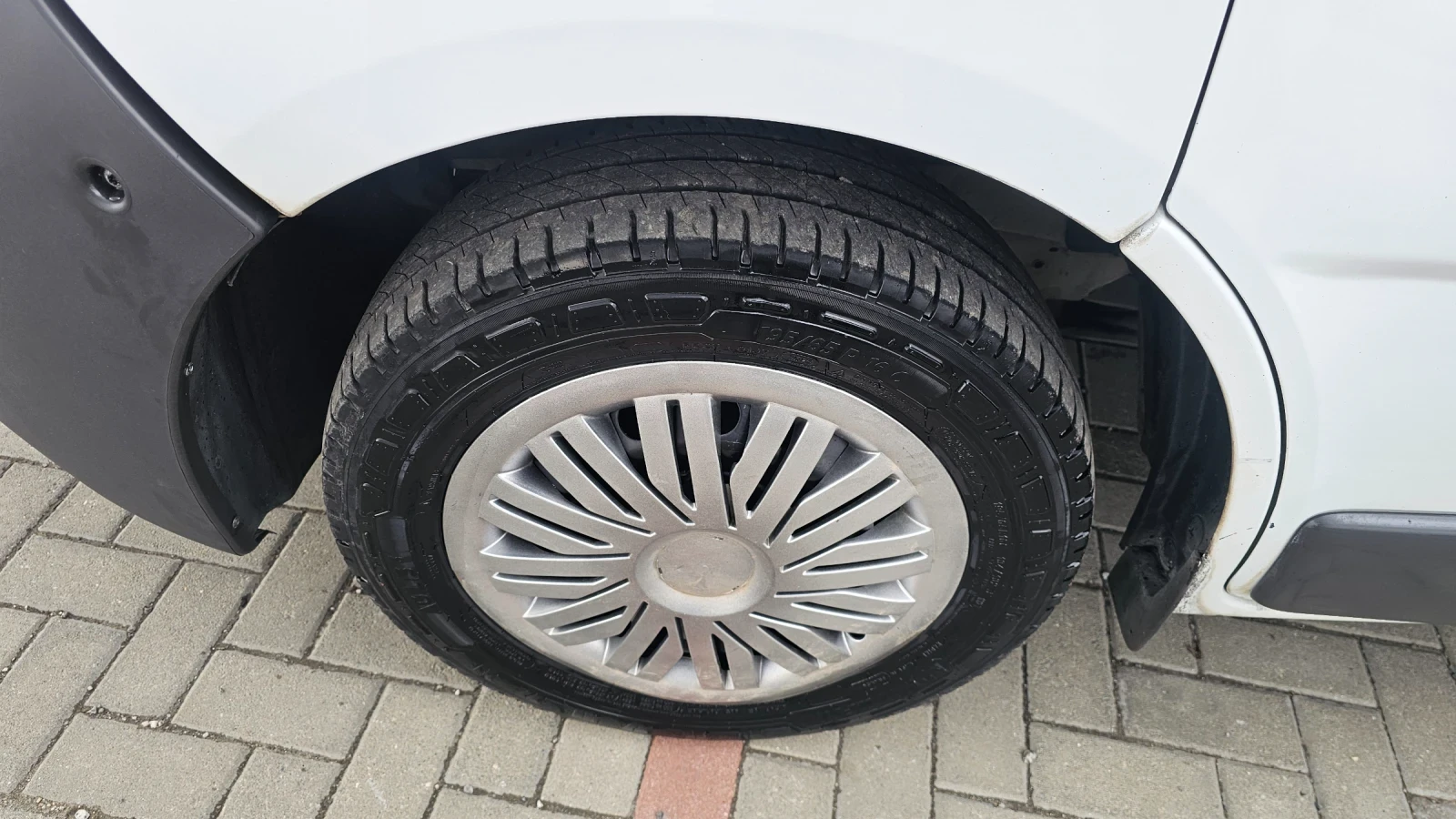 Nissan Primastar TOPP?  KLIMATIK ?, снимка 3 - Бусове и автобуси - 53727650