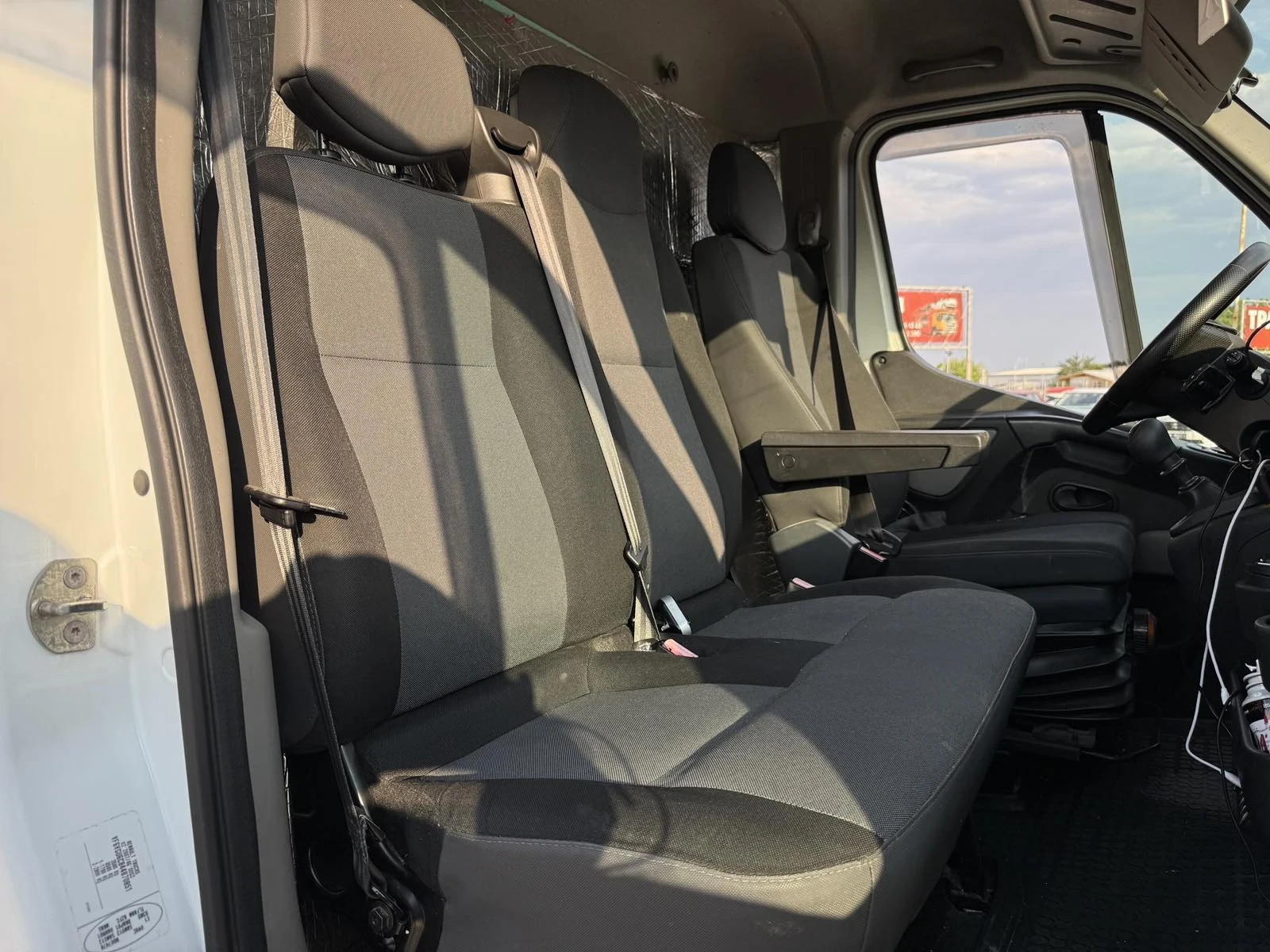 Renault Master, снимка 3 - Бусове и автобуси - 55825745