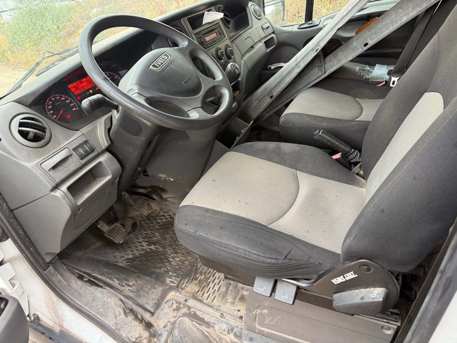 Iveco 35c15 120хил км, снимка 12 - Бусове и автобуси - 55112088