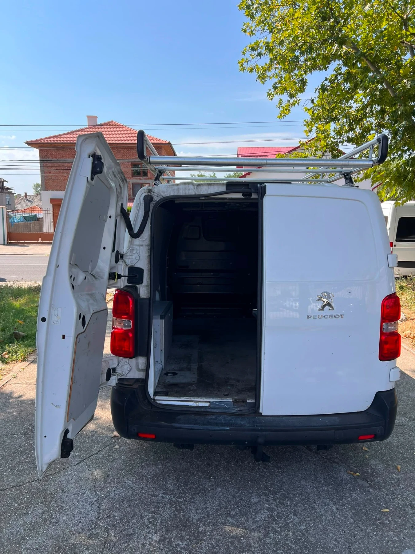 Peugeot Expert, снимка 9 - Бусове и автобуси - 55573491