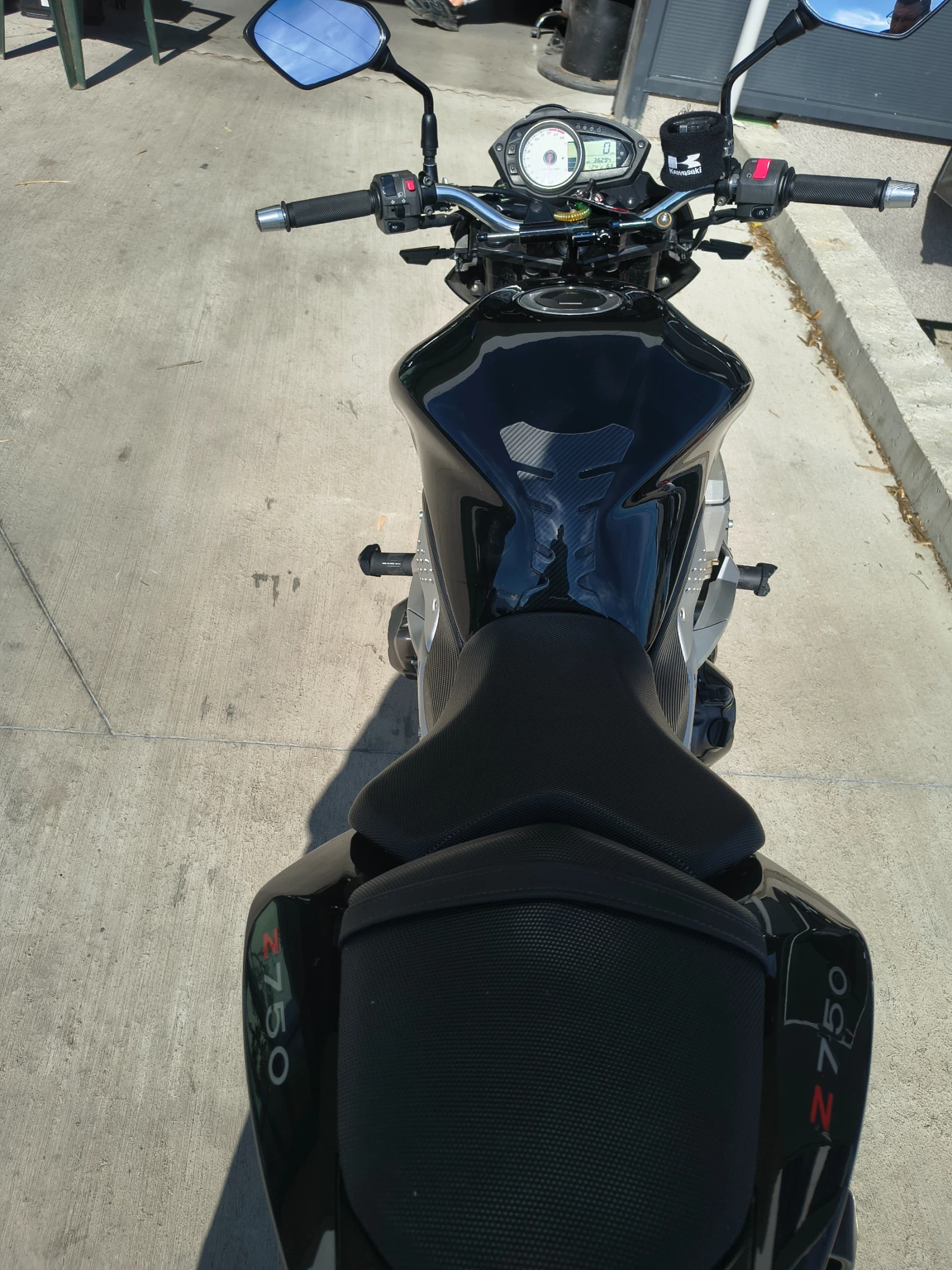 Kawasaki Z Z750, снимка 8 - Мотоциклети и мототехника - 56595755