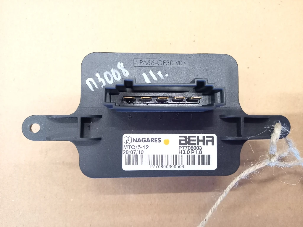    3008 1.6  | Mobile.bg   1