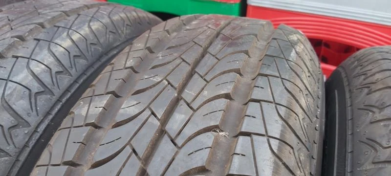 Гуми Летни 205/65R15, снимка 4 - Гуми и джанти - 33729864