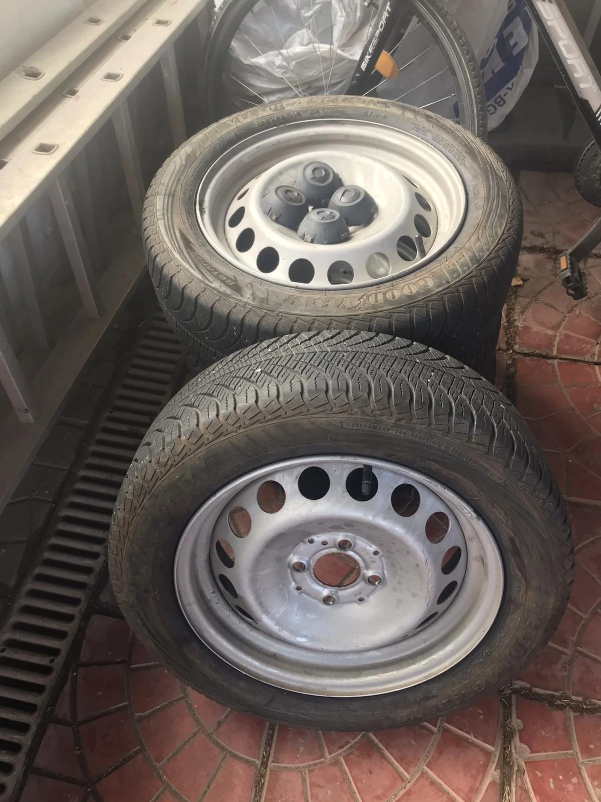    185/55R15  Smart Fortwo | Mobile.bg   2