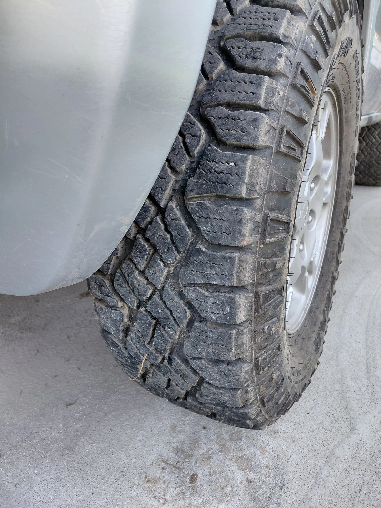 ���� � ������ 265/70R16 | Mobile.bg � ����������� 4