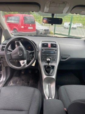 Toyota Auris 1.3 VVT-i, снимка 6