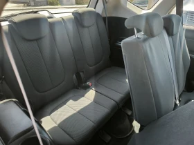 Kia Carens 2.0D, снимка 12