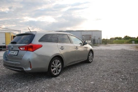 Toyota Auris Touring Sports Hybrid 1.8, снимка 6