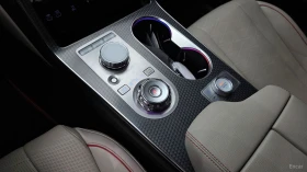 Genesis GV80 COUPE 2.5T AWD* 360* HUD* КОЖА* ОБДУХВ* НАВИ, снимка 7