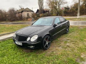  Mercedes-Benz E 320