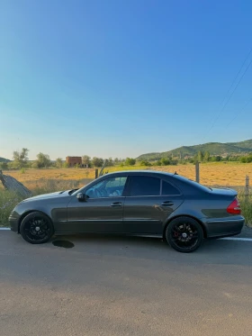 Обява за продажба на Mercedes-Benz E 220 ~10 500 лв. - изображение 1