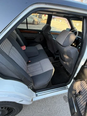 Mercedes-Benz 124 E300d - 3200 € / 6258.66 лв. - 27721696 6