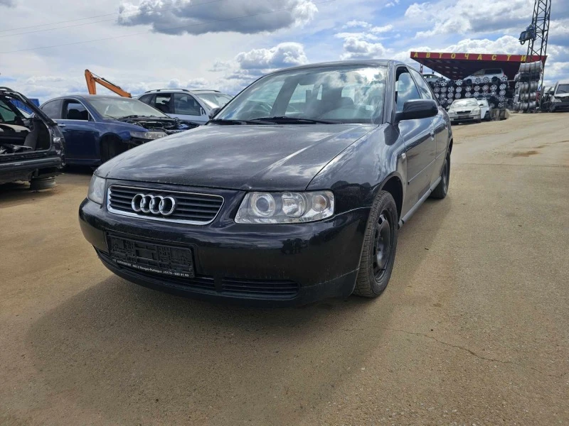 Audi A3 1.6, снимка 2 - Автомобили и джипове - 45132111