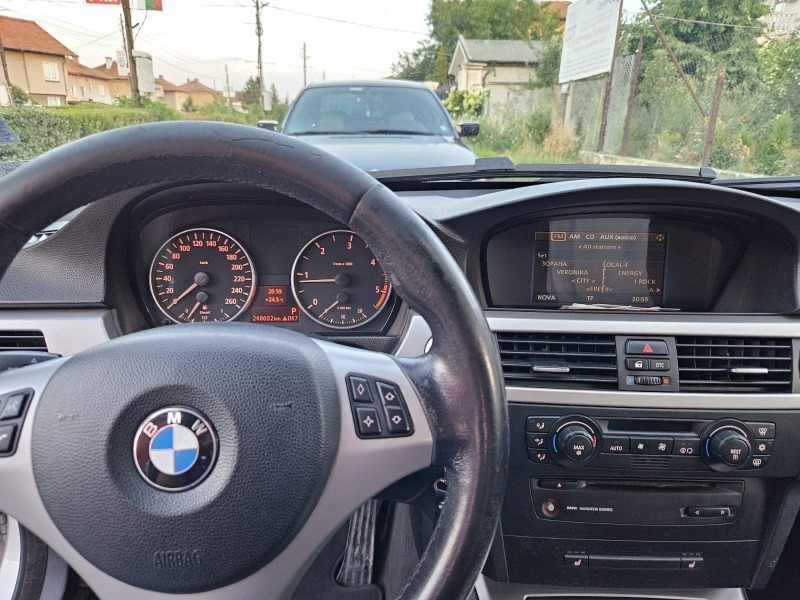 BMW 320, снимка 3 - Автомобили и джипове - 46410636