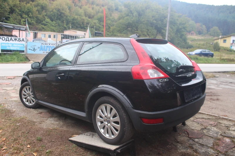 Volvo C30 2.0ТДИ КУПЕ, снимка 7 - Автомобили и джипове - 47403583