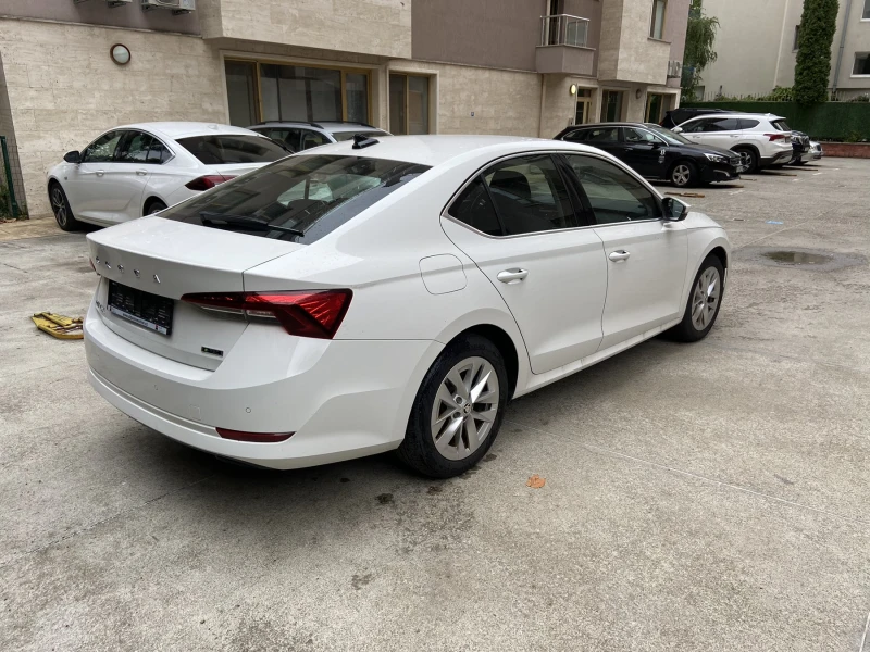 Skoda Octavia 1.5 TSI/DSG/Style, снимка 3 - Автомобили и джипове - 47249530