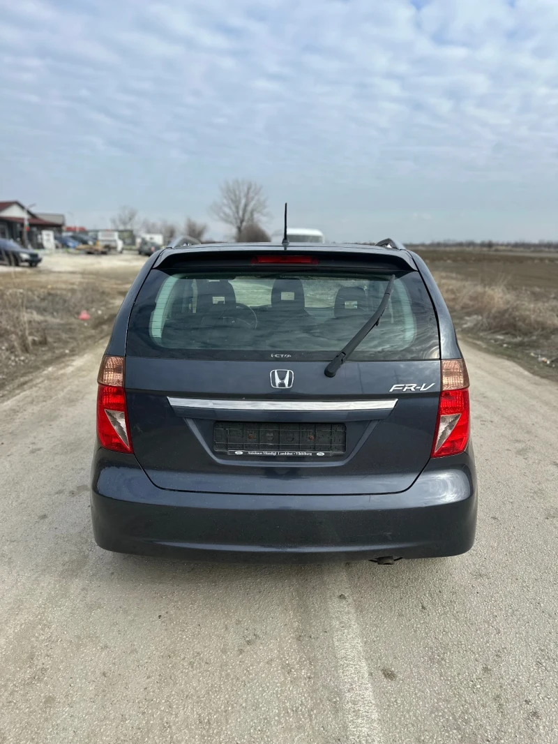 Honda Fr-v, снимка 5 - Автомобили и джипове - 49218941