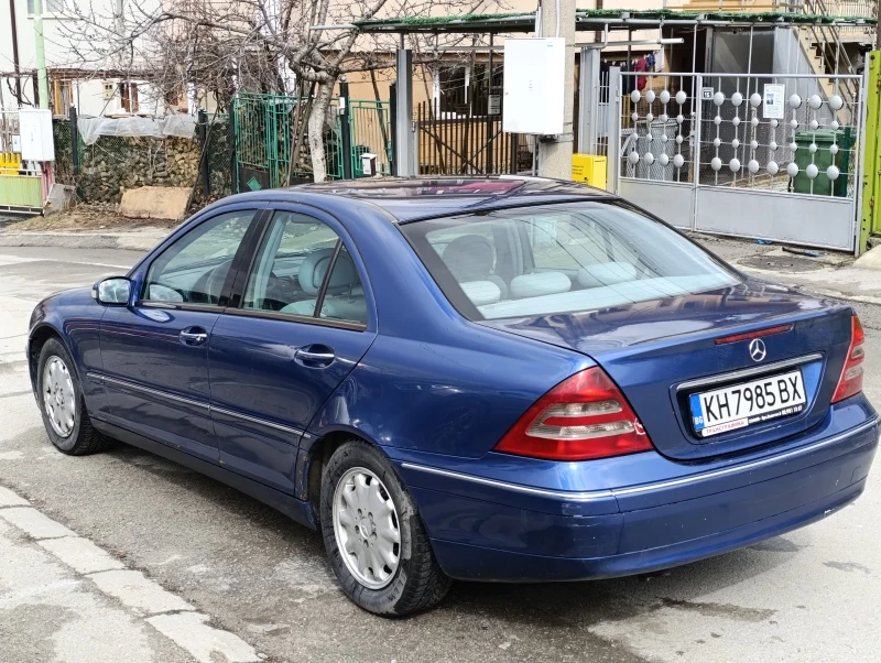 Mercedes-Benz C 200 Elegance , снимка 3 - Автомобили и джипове - 49350081