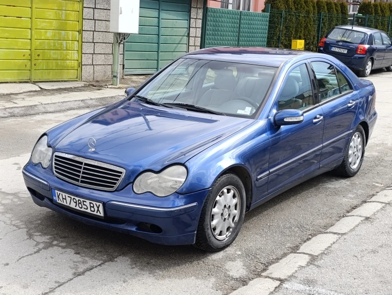 Mercedes-Benz C 200 Elegance , снимка 2 - Автомобили и джипове - 49350081