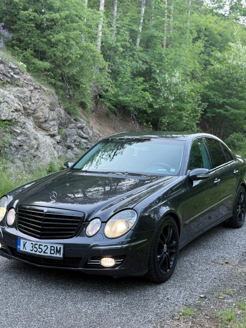 Mercedes-Benz E 220, снимка 6 - Автомобили и джипове - 52219689