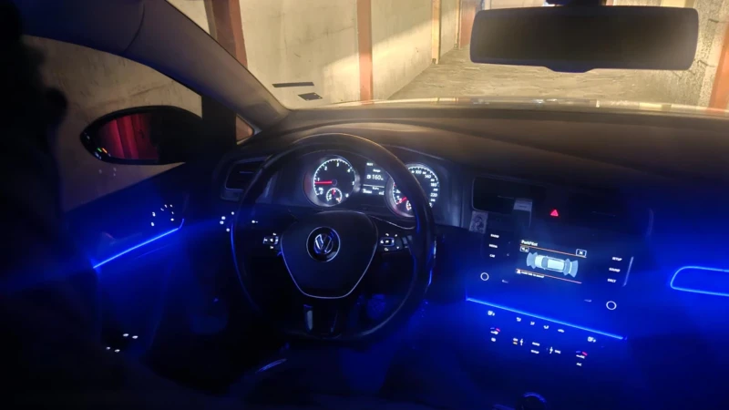 VW Golf, снимка 9 - Автомобили и джипове - 51496575