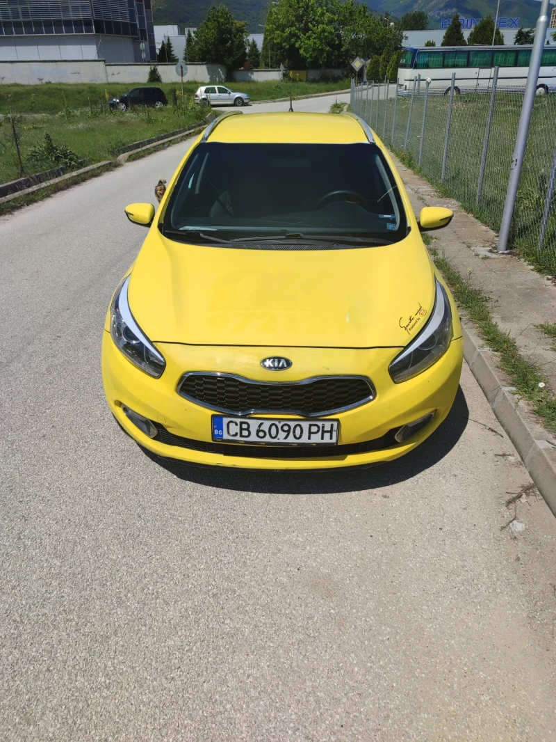 Kia Ceed Автоматик Дизел , снимка 6 - Автомобили и джипове - 52825021
