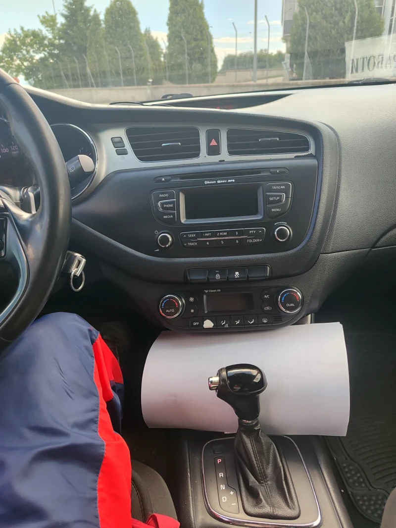 Kia Ceed Автоматик Дизел , снимка 11 - Автомобили и джипове - 52825021