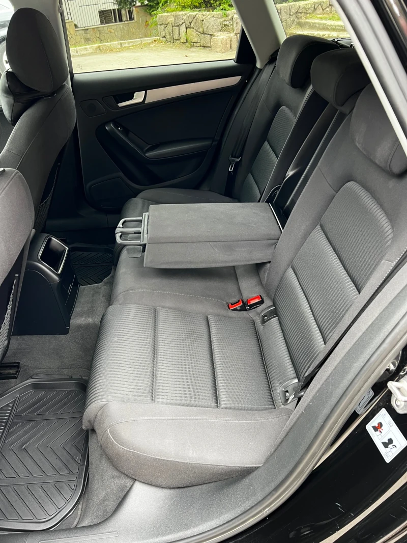 Audi A4 B8.5 2.0 TDI 150, снимка 13 - Автомобили и джипове - 52063404