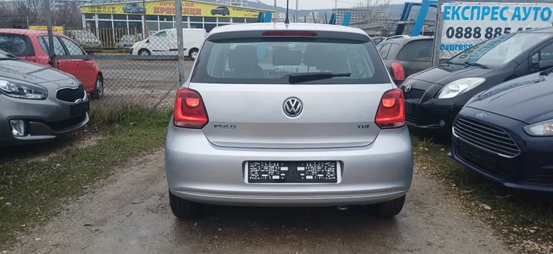 VW Polo 1.6 TDI, снимка 5 - Автомобили и джипове - 53056853