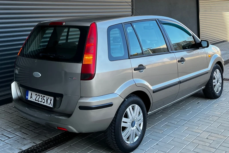 Ford Fusion 1.4TDCI/68КС/2003/година!, снимка 7 - Автомобили и джипове - 53085154