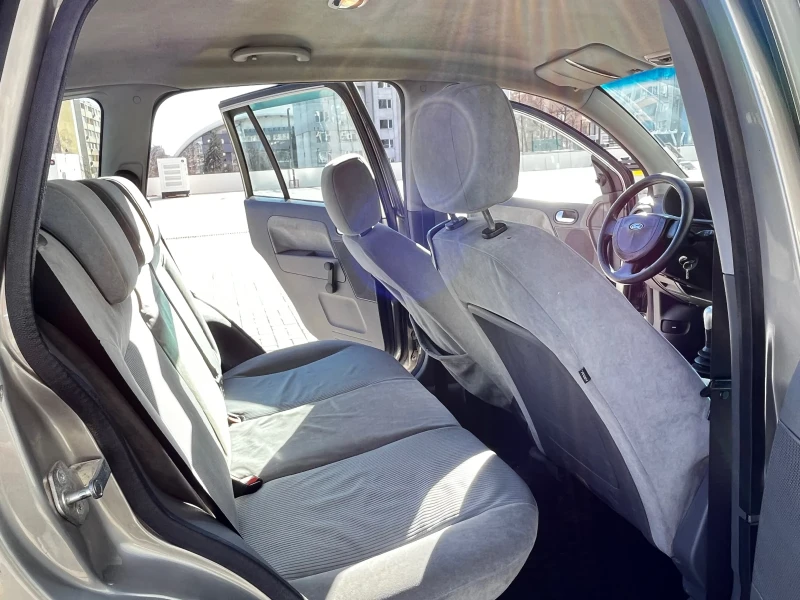 Ford Fusion 1.4TDCI/68КС/2003/година!, снимка 15 - Автомобили и джипове - 53085154