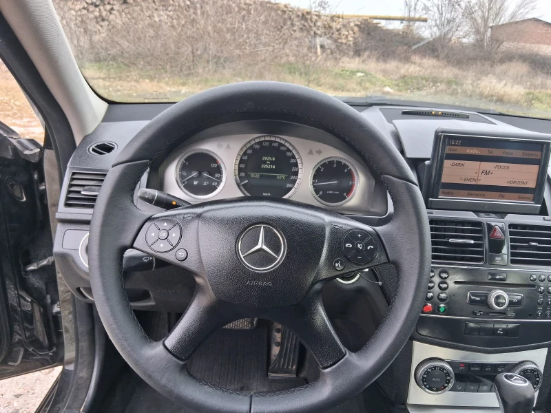 Mercedes-Benz C 220 2.2.C.D.I.I Avtomat / Full OM-646-Avangarde  , снимка 4 - Автомобили и джипове - 53179721