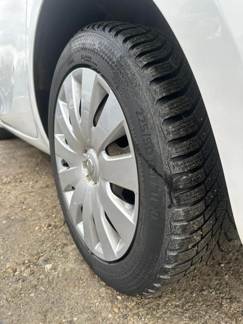 Opel Zafira 1.6T ГАЗ.ИНЖ. , снимка 17 - Автомобили и джипове - 53356342