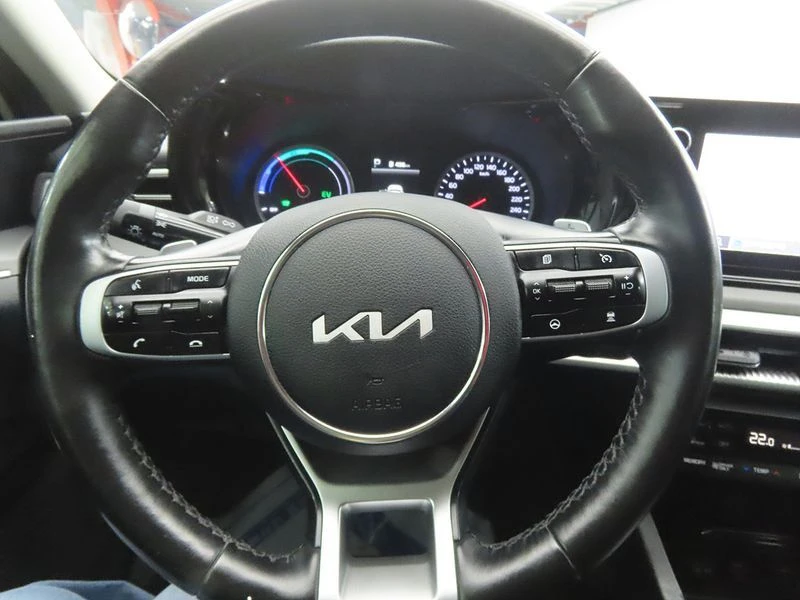 Kia K5 2.0 Automatic, снимка 8 - Автомобили и джипове - 55880085