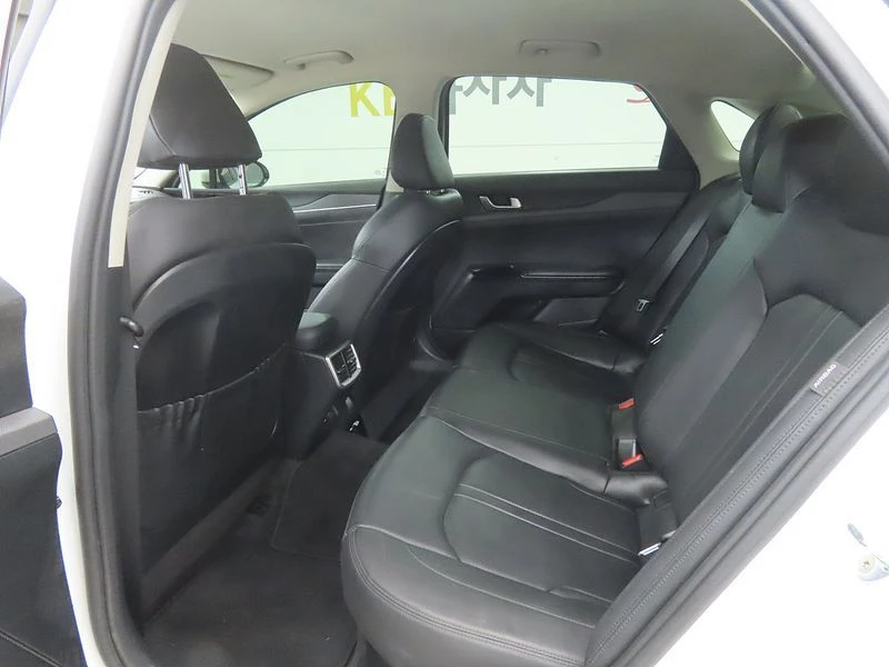 Kia K5 2.0 Automatic, снимка 6 - Автомобили и джипове - 55880085