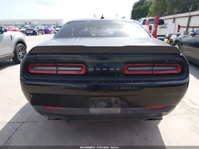Dodge Challenger R/T PLUS SHAKER* CARFAX* КЛИП НА ДВИГАТЕЛ* АВТОКРЕ, снимка 7 - Автомобили и джипове - 55903180