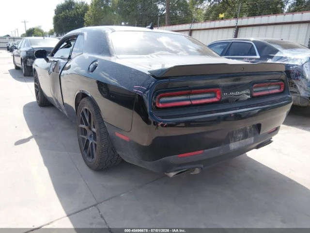 Dodge Challenger R/T PLUS SHAKER* CARFAX* КЛИП НА ДВИГАТЕЛ* АВТОКРЕ, снимка 6 - Автомобили и джипове - 55903180
