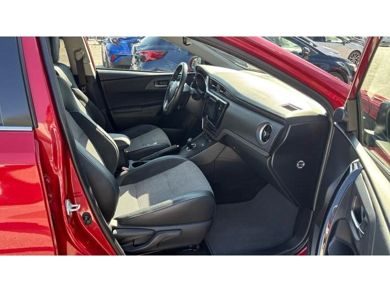 Toyota Auris HB 1.8HSD LUNA, снимка 6 - Автомобили и джипове - 56160043