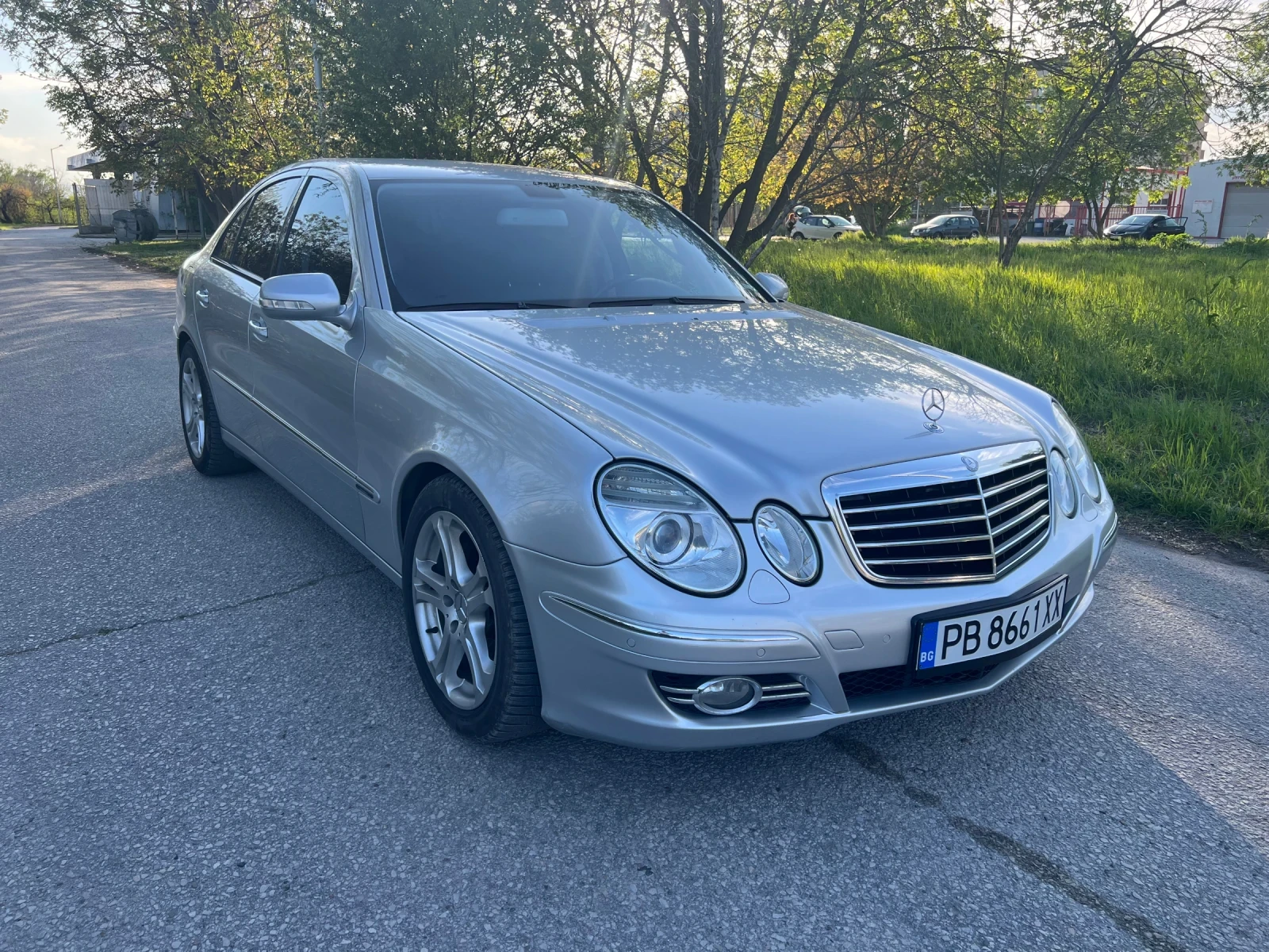 Mercedes-Benz E 220 Facelift Avantgarde - изображение 6