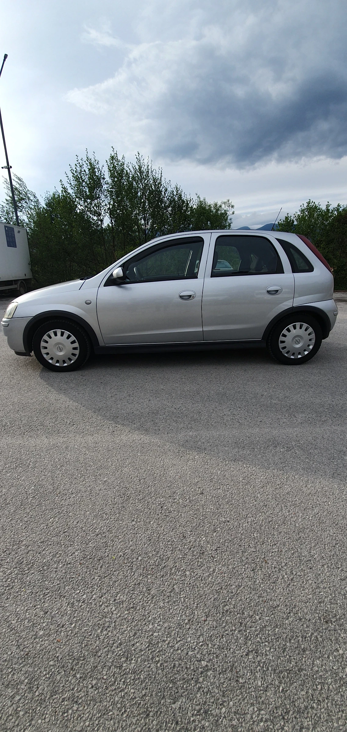 Opel Corsa  - изображение 6