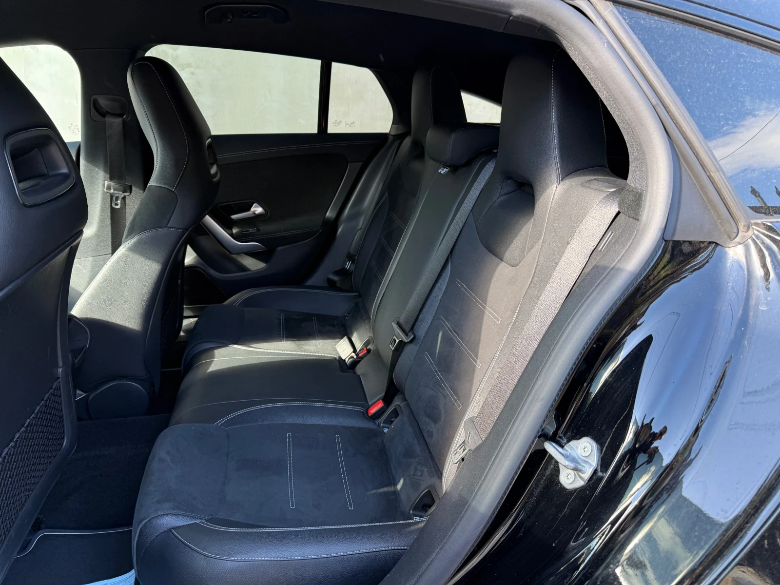 Mercedes-Benz CLA  - изображение 9