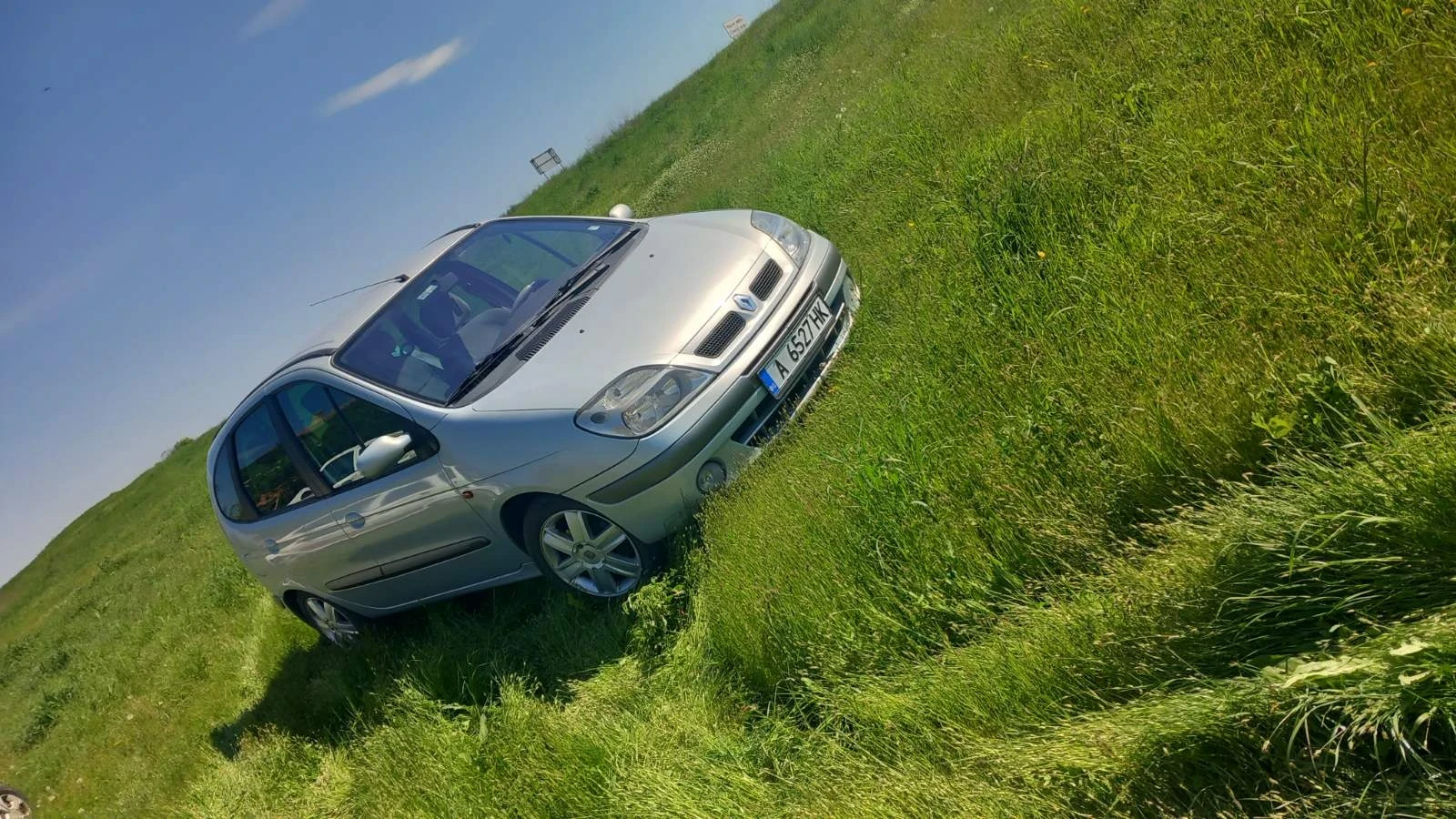 Renault Scenic 1.9 dCi - изображение 9