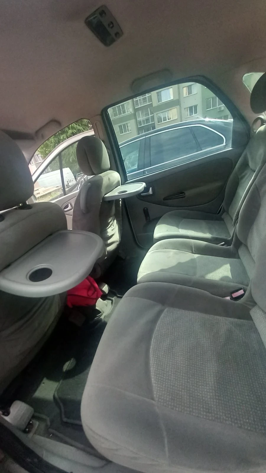 Renault Scenic 1.9 dCi - изображение 10