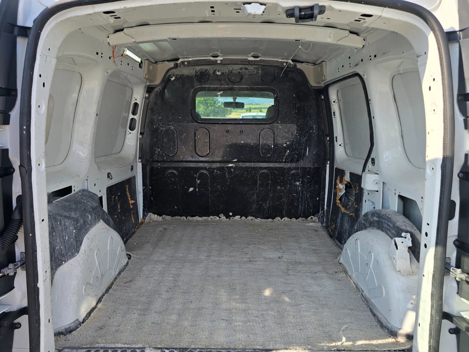 Renault Kangoo 1.5DCI N1 2011 година ЕВРО 4 - изображение 9